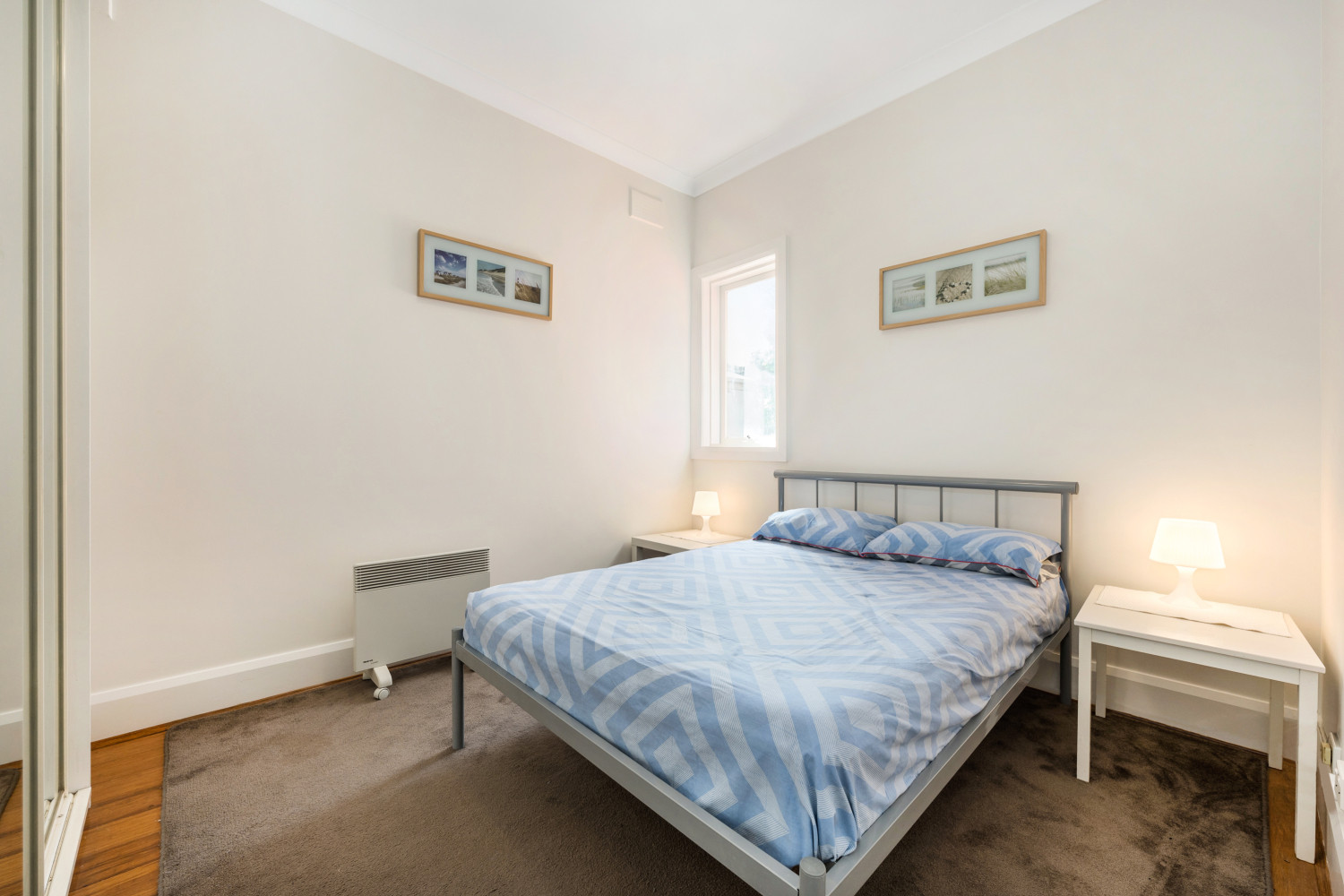 St Kilda Chic FULLY FURNISHED First Floor 3 Bedroom Duplex